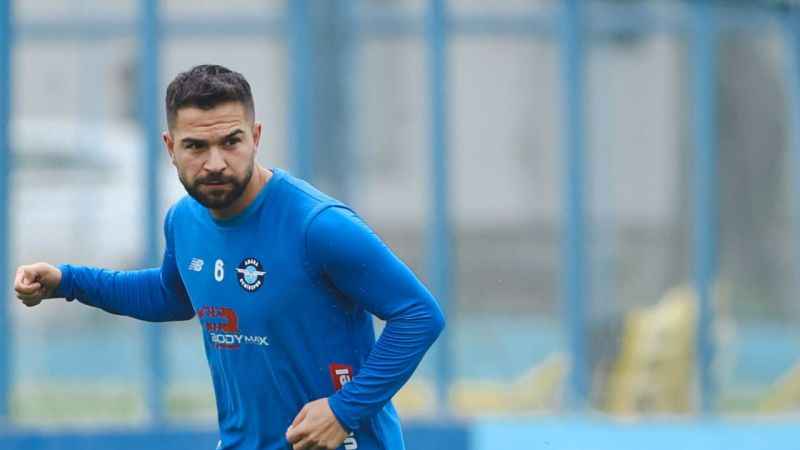 Bursaspor Tayfun Aydoğan Transferinde Son Viraja Girdi: Süper Lig Tecrübesiyle 2. Lig'e Liderlik Edecek!