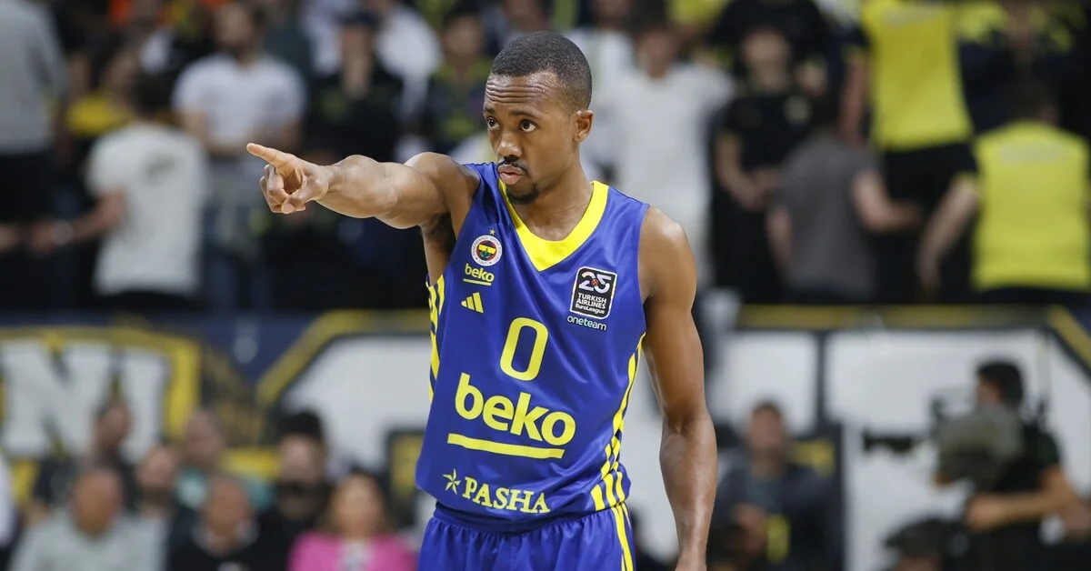 Fenerbahçe, Errick McCollum ile yollarını ayırdı