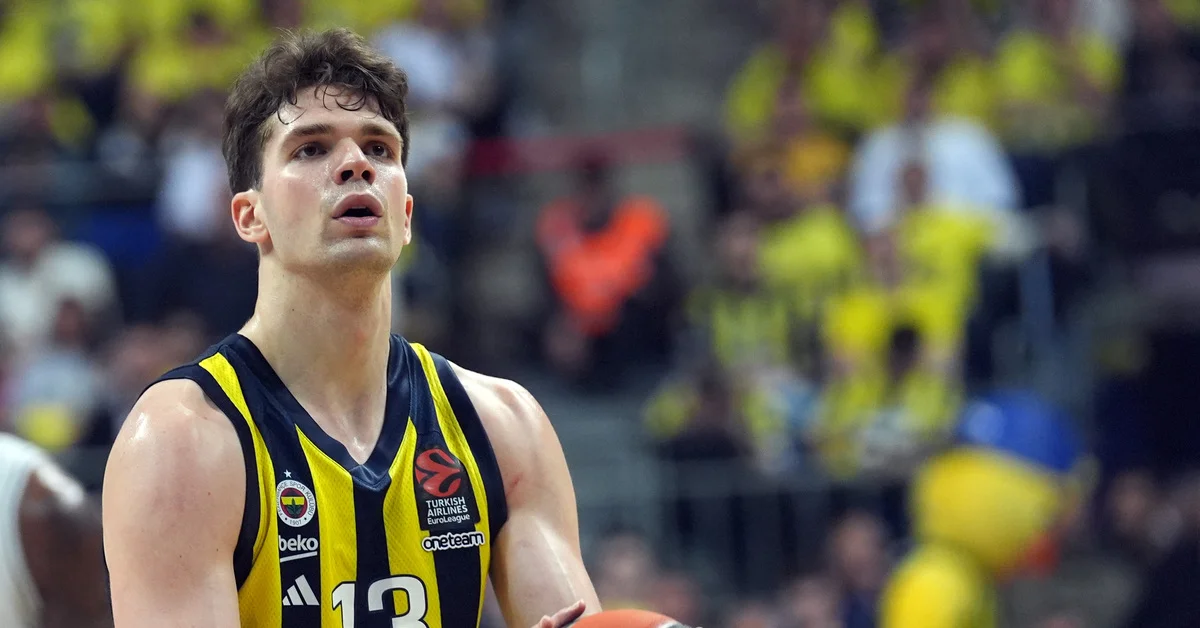 "Kupalar Fenerbahçe'ye yakışır!"