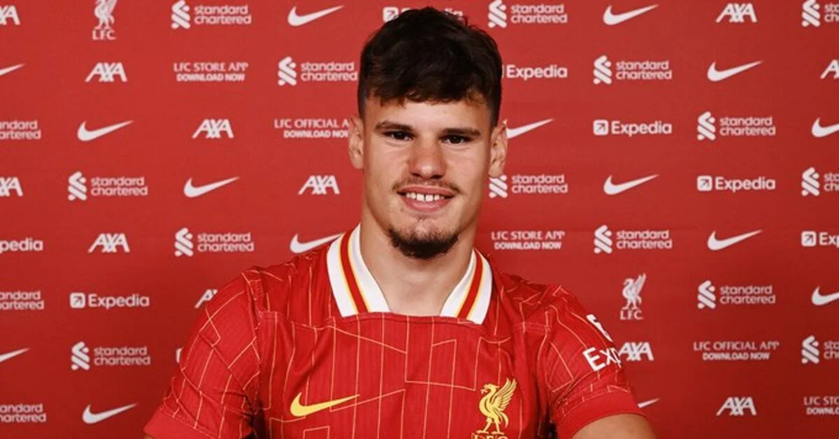 Liverpool, Milos Kerkez’i açıkladı!