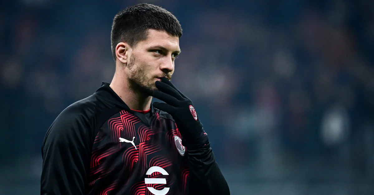 Milan'dan Luka Jovic kararı!