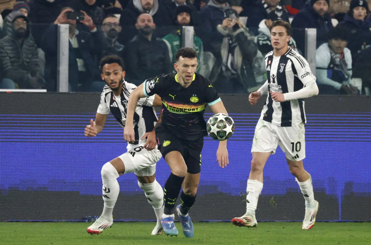 Ivan Perisic PSV formasıyla