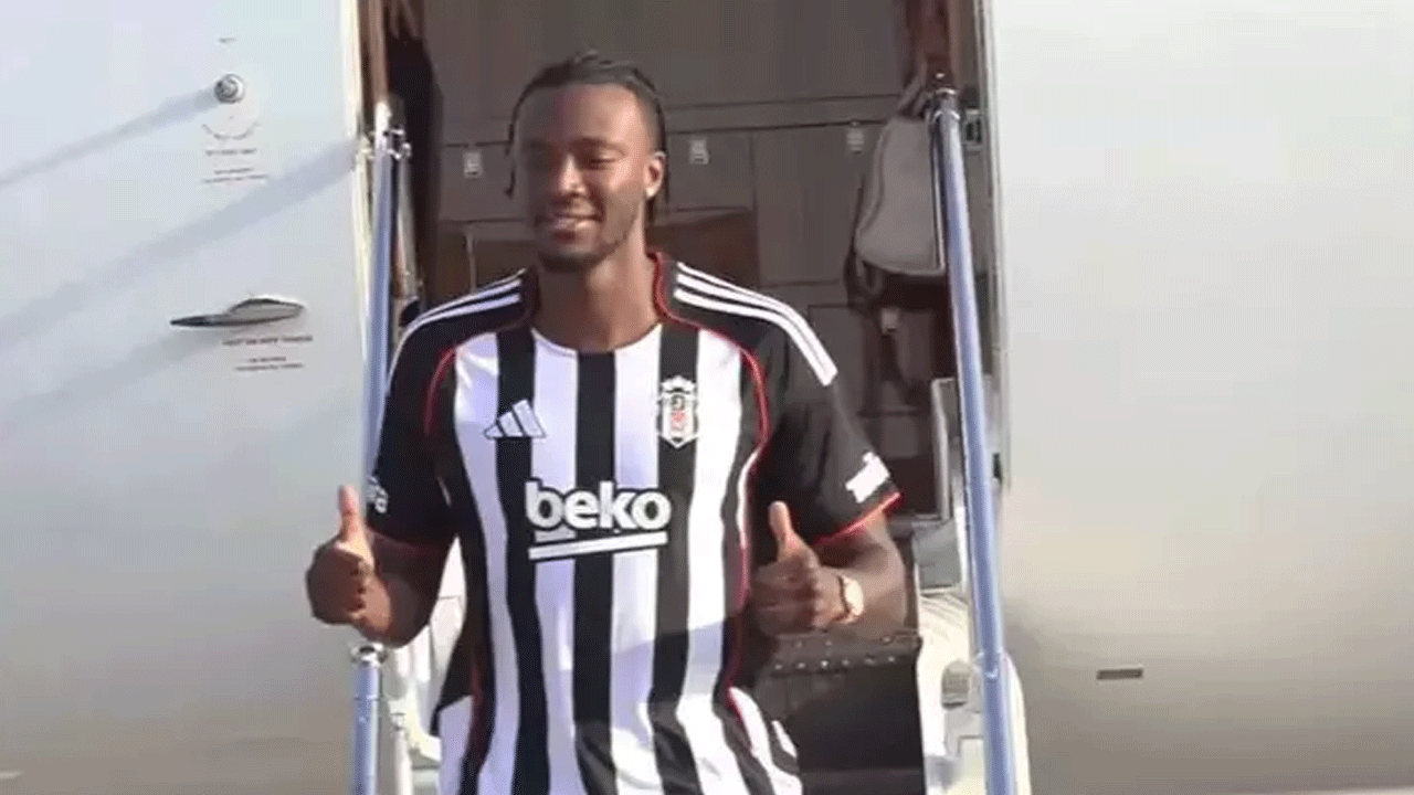 Tammy Abraham Beşiktaşta! Taraftarlar Coşkulu Karşılama Yaptı!